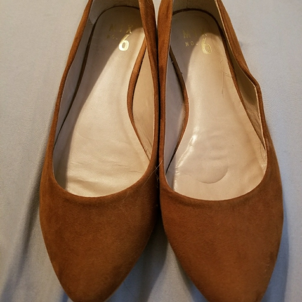 MIX NO 6 Flats
